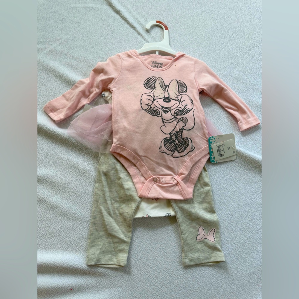 Disney 6-9 months set